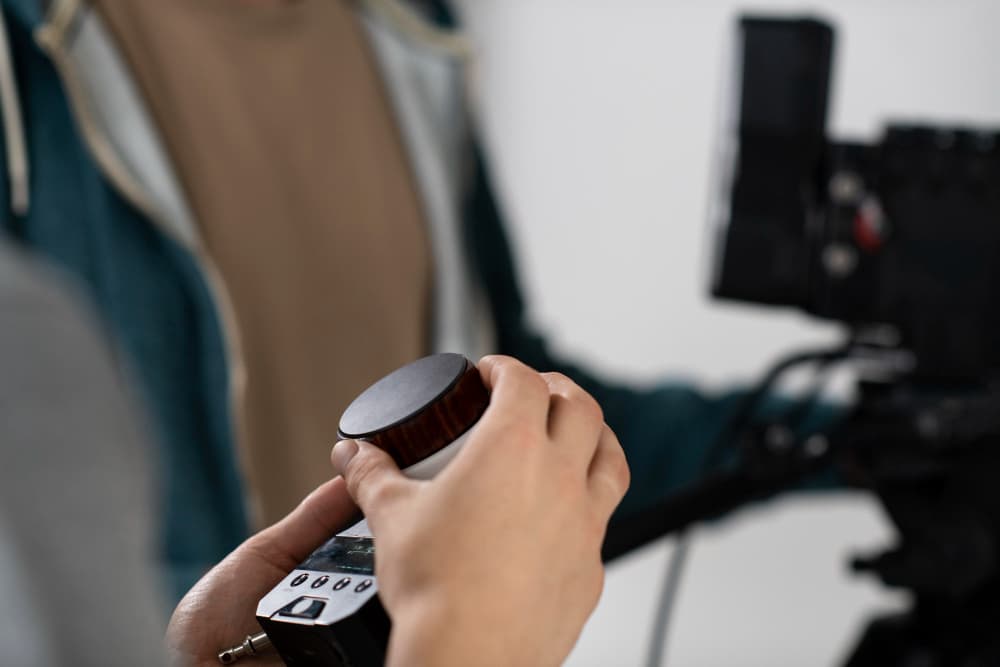 Professional Videography Services in UAE: Why Quality Beats Amateur Content in 2025