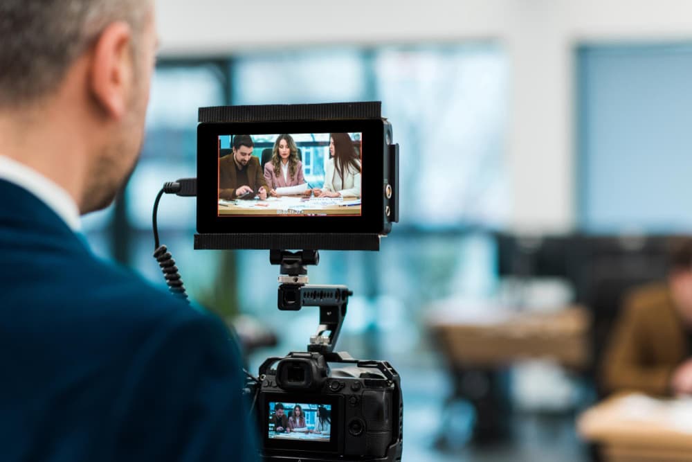 How to Create an Engaging Corporate Promotional Video in the UAE