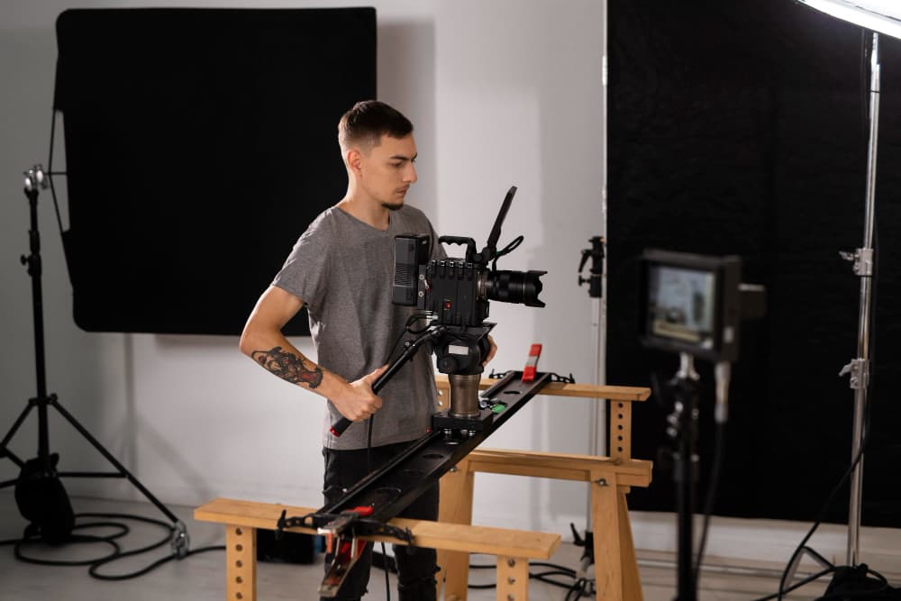How to Choose Between In-House and Professional Videography in the UAE | live streaming software solution | C.live